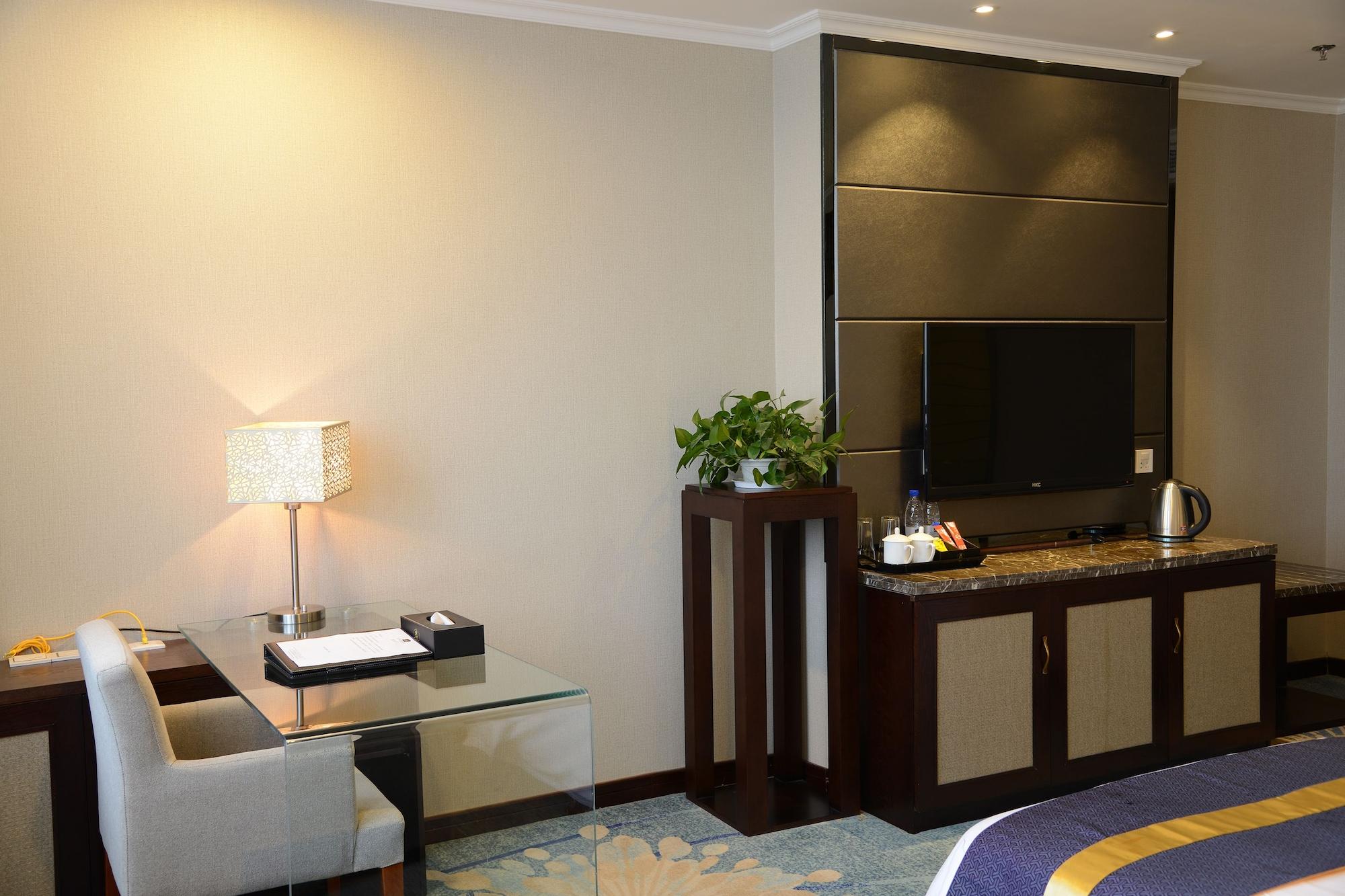 Best Western Hotel Yantai Exterior photo
