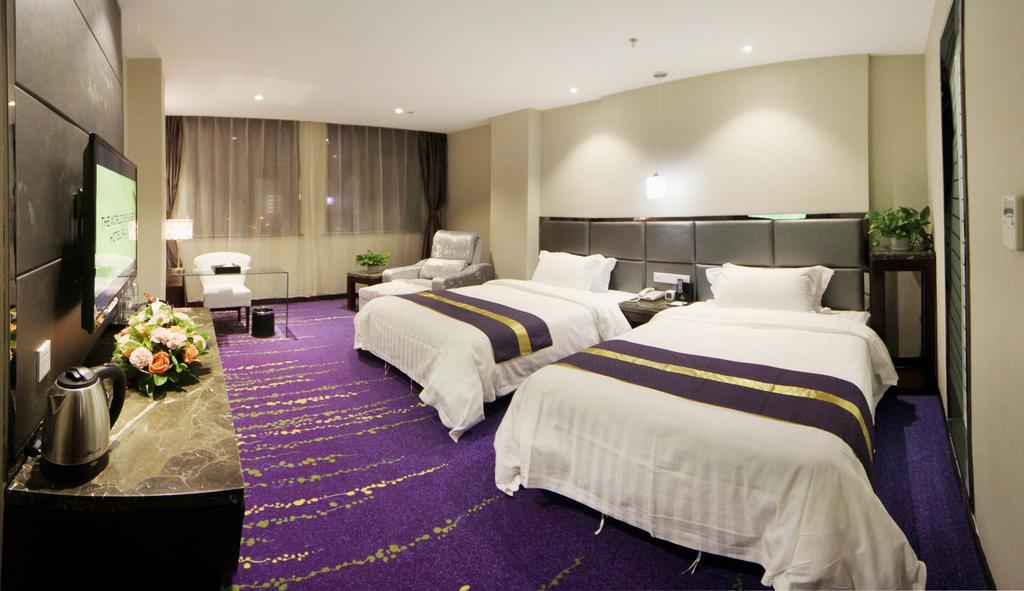 Best Western Hotel Yantai Room photo
