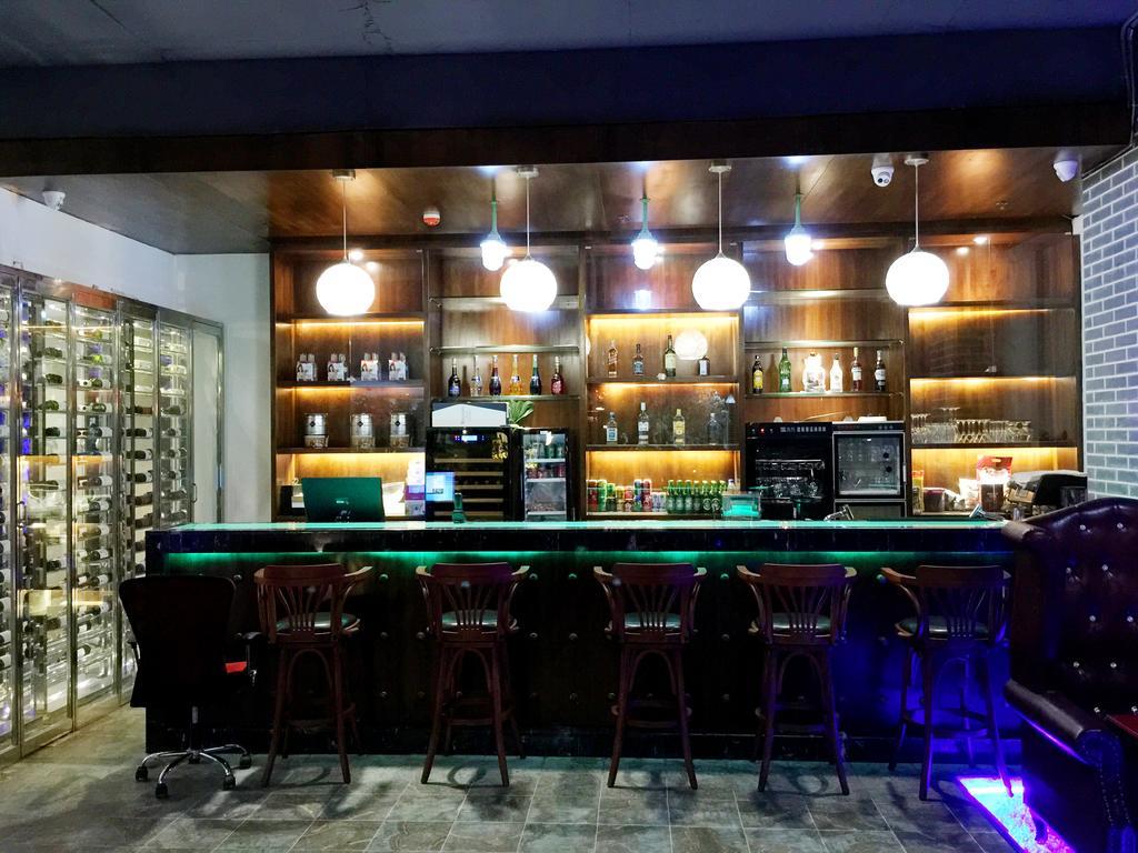 Best Western Hotel Yantai Exterior photo